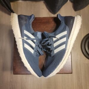 Adidas Ultraboost Show Your Stripes